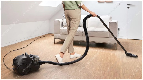 Пылесос Bosch BGS21WX100